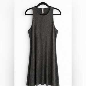 Athleta Sleeveless Swing Dress Gray Textured Print Athletic Travel Dress Women’s